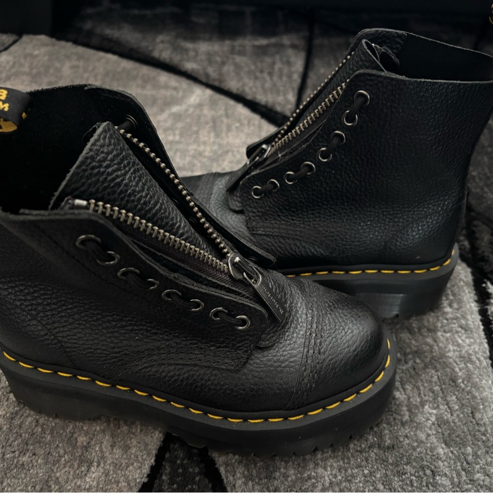 SINCLAIR MILLED NAPPA LEATHER PLATFORM DOC MARTEN BOOTS